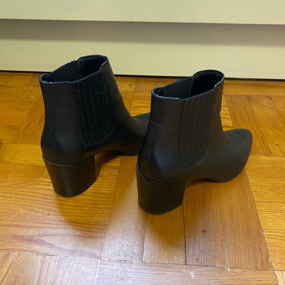 Steve Madden Booties - Picture 3 of 7